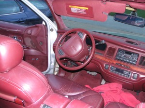 1996 Lincoln Town Car spacious interior